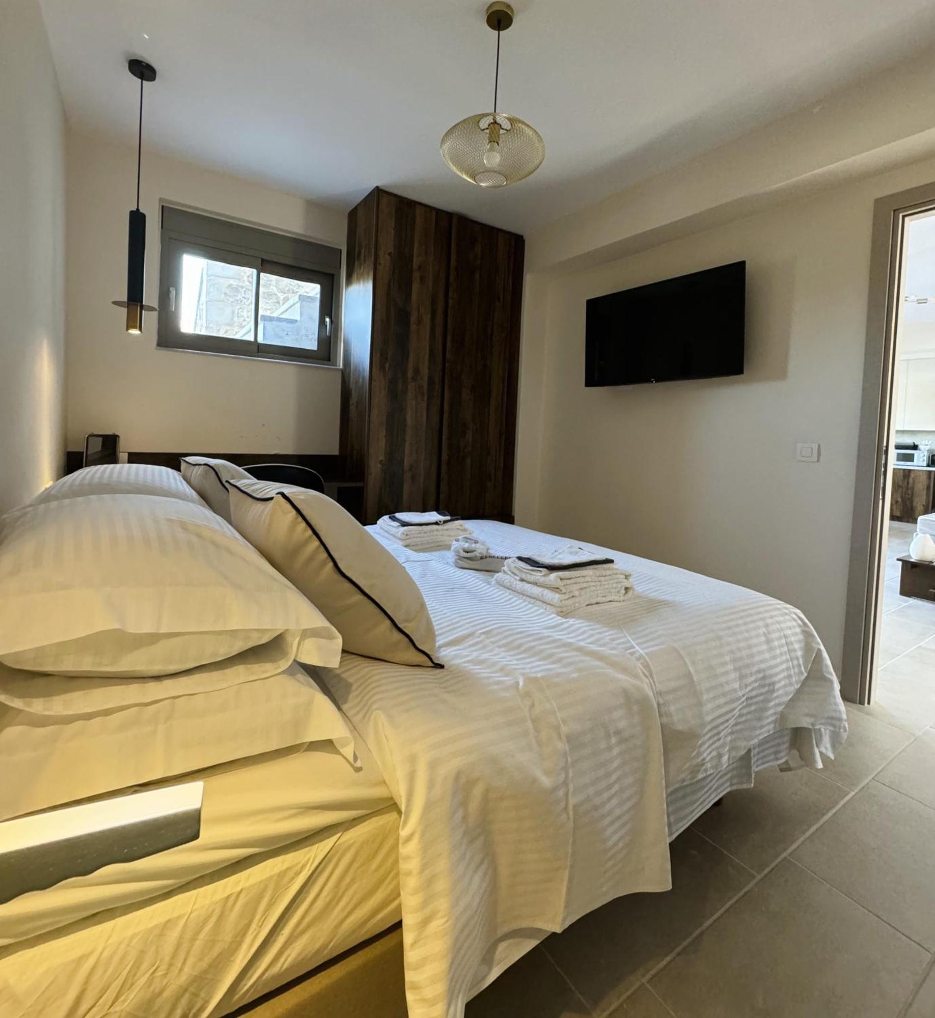 لوتراكي Topos Luxury Stay Heraion المظهر الخارجي الصورة